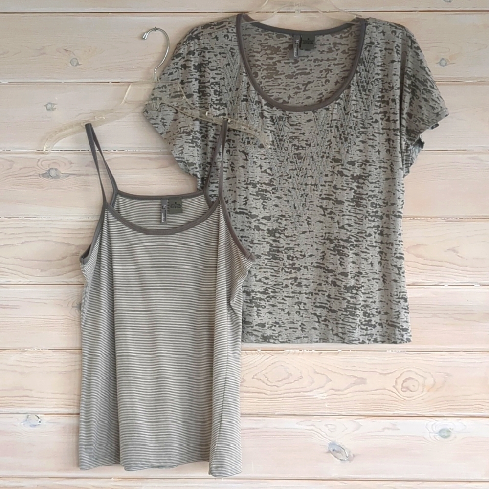 New Directions 2 Pc Set SM Grey Camo Silver Beaded Sheer Top Over Striped Cami